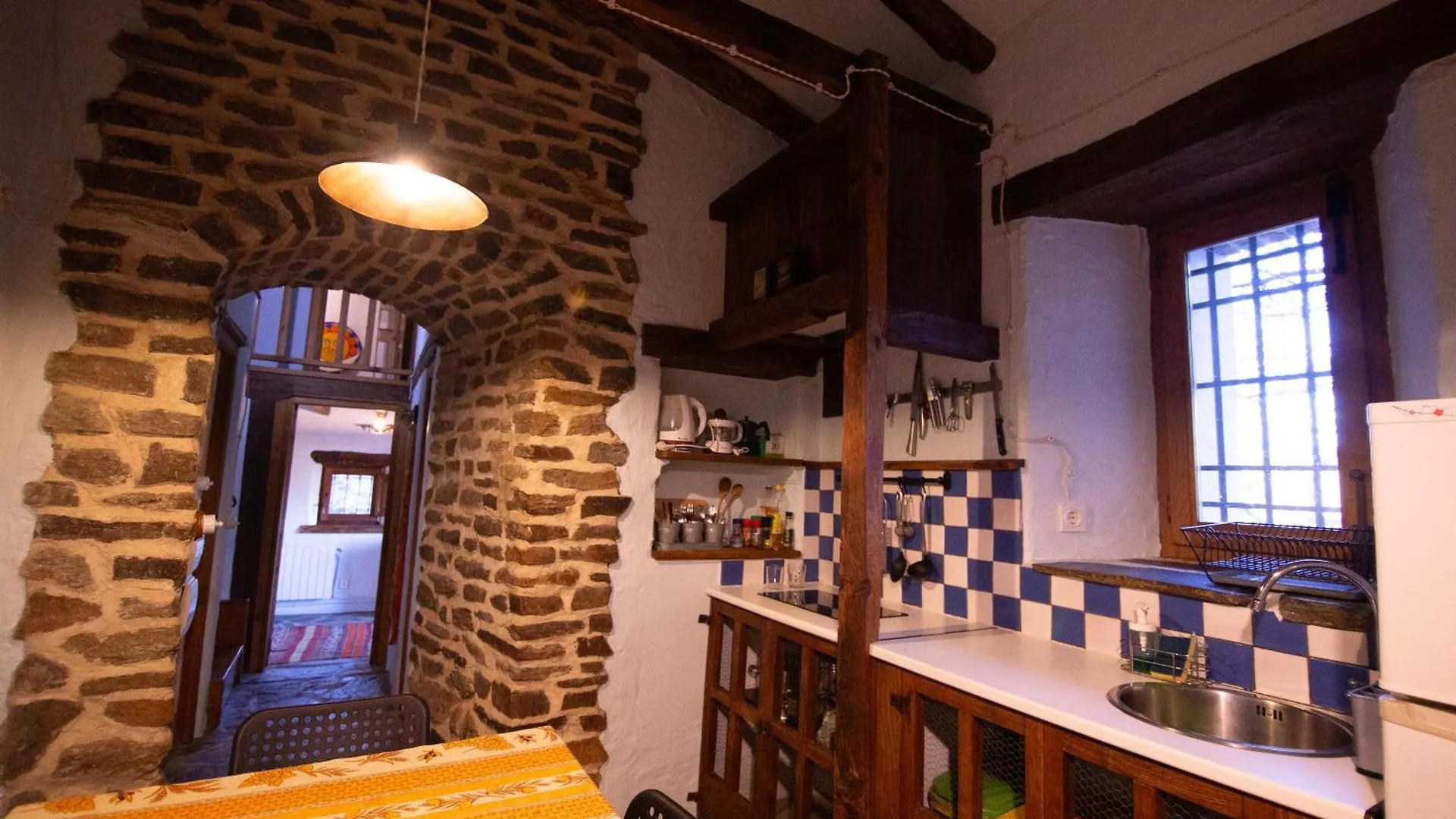La Casa Del Nogal Villa Guejar Sierra 0*,  Spain